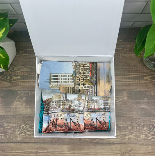 Savannah themed Gift Box featuring our original watercolor painting of Historic Savannah Georgia